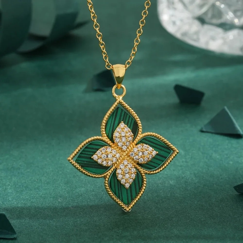 The Luxe Clover Necklace, two-color malachite four-leaf flower pendant luxury temperament necklace.gift for Queen