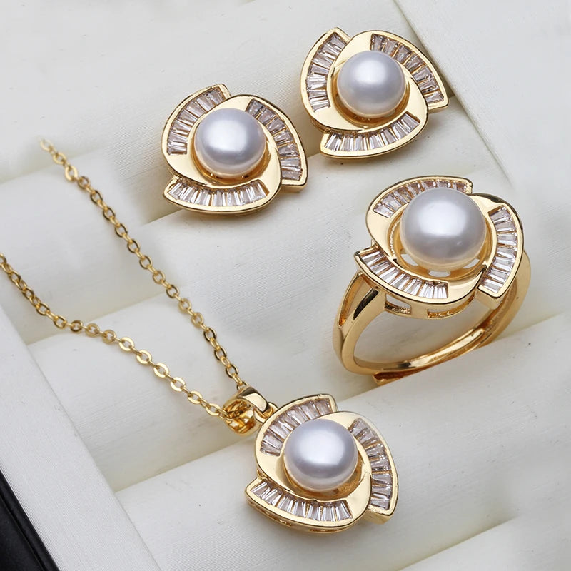 Queen’s Grace – Elegant 18K Gold-Plated Pearl Necklace & Earring Set | HELLACHIC Timeless Gift for Her