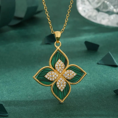 The Luxe Clover Necklace, two-color malachite four-leaf flower pendant luxury temperament necklace.gift for Queen